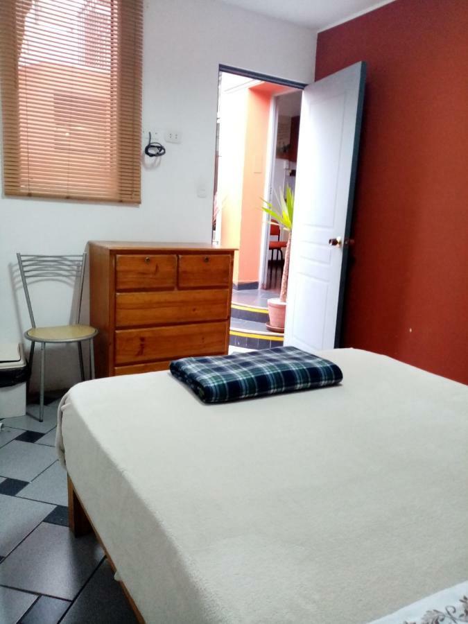Casa Hualpa Hostel Lima Kültér fotó